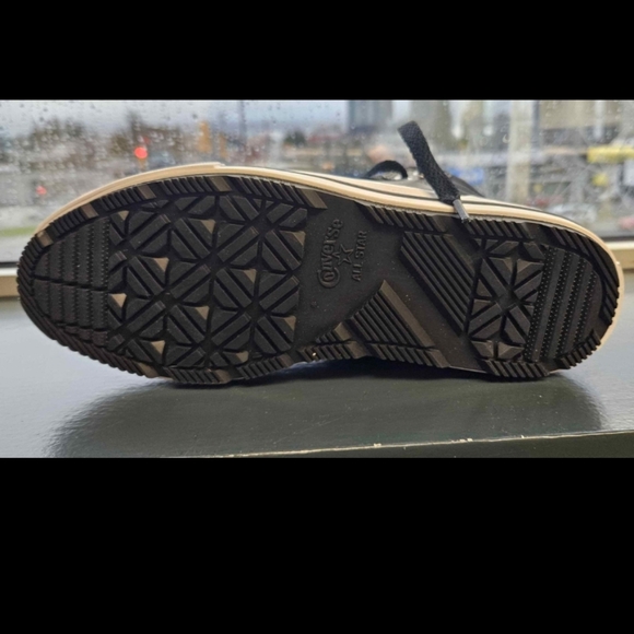 Converse High Tops - Picture 2 of 4